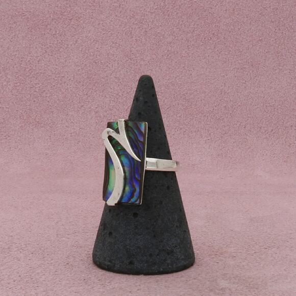 sterling silver vintage elongated abalone ring size 5.5 - Picture 2 of 3